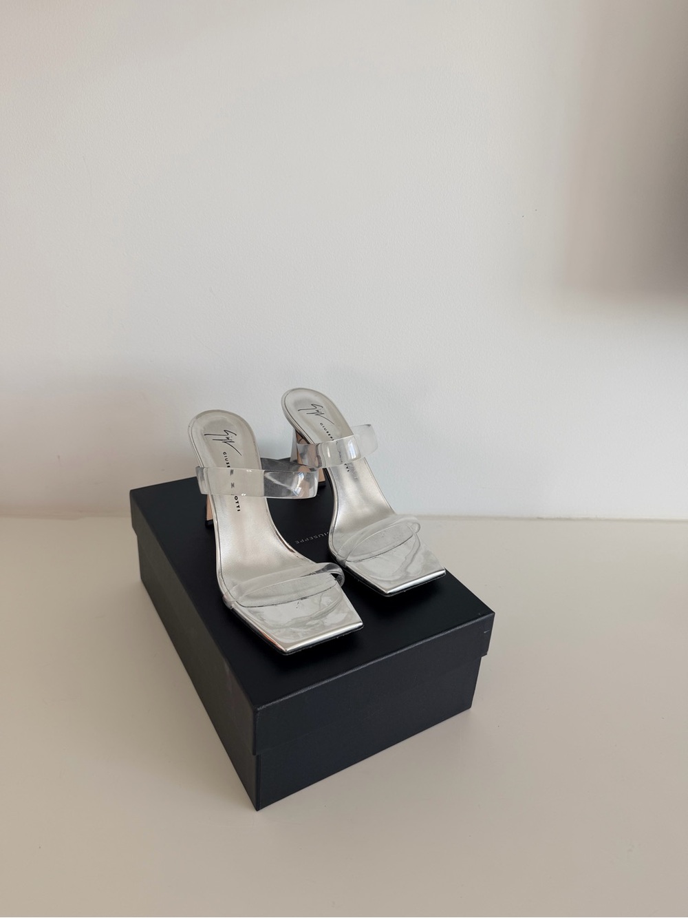 Giuseppe Zanotti Metallic Silver Square-Toe Heeled Mules - Picture 2 of 2